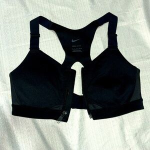 Nike Dry Fit Sports Bra (NEW w/o Tag)